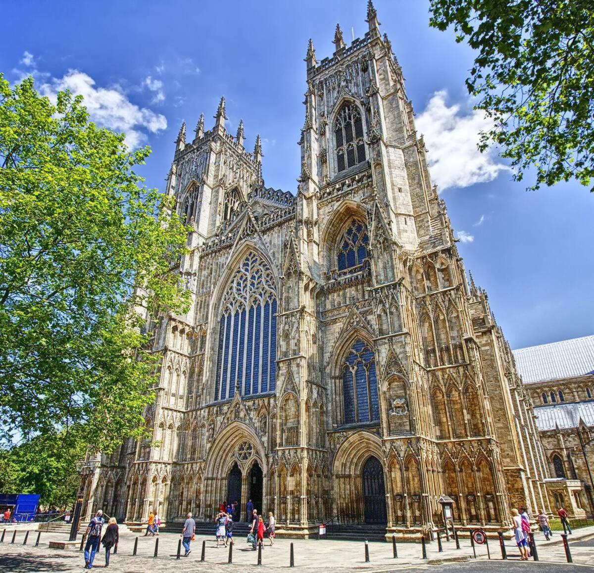 Stylish Apt With Minster Views I Pass The Keys York Exterior foto
